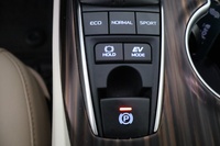 Toyota Camry vaihtoauto