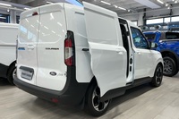 Ford Transit Courier vaihtoauto
