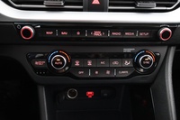 Kia Niro plug-in vaihtoauto