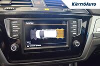 Volkswagen Touran vaihtoauto