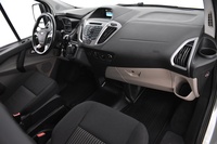 Ford Tourneo Custom vaihtoauto