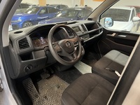 Volkswagen Caravelle vaihtoauto