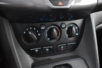 Ford Transit Connect vaihtoauto