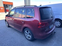 Volkswagen Touran vaihtoauto