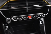 Peugeot e-208 vaihtoauto