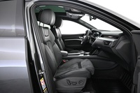 Audi Q8 e-tron vaihtoauto