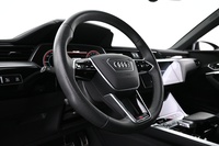 Audi Q8 e-tron vaihtoauto