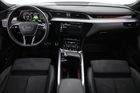 Audi Q8 e-tron vaihtoauto