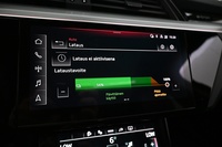 Audi Q8 e-tron vaihtoauto