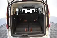 Ford Grand Tourneo Connect vaihtoauto