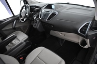 Ford Tourneo Custom vaihtoauto