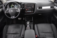Mitsubishi Outlander vaihtoauto