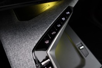 Peugeot E-3008 vaihtoauto