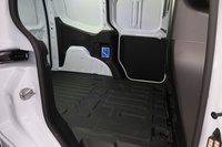 Ford Transit Courier vaihtoauto