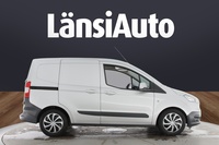 Ford Transit Courier vaihtoauto