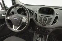 Ford Transit Courier vaihtoauto
