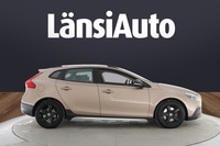 Volvo V40 Cross Country vaihtoauto