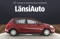Nissan Tiida vaihtoauto