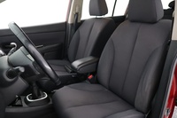 Nissan Tiida vaihtoauto