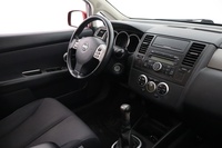 Nissan Tiida vaihtoauto