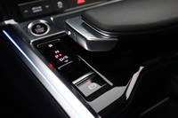 Audi Q8 e-tron vaihtoauto