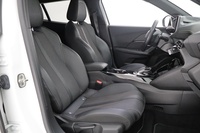 Peugeot e-2008 vaihtoauto