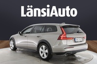 Volvo V60 Cross Country vaihtoauto