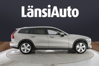 Volvo V60 Cross Country vaihtoauto