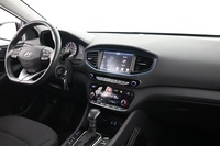 Hyundai IONIQ hybrid vaihtoauto