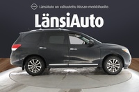 Nissan Pathfinder vaihtoauto