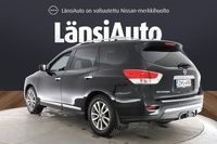 Nissan Pathfinder vaihtoauto