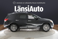 Nissan Pathfinder vaihtoauto