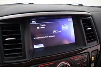 Nissan Pathfinder vaihtoauto