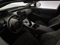 Toyota bZ4X vaihtoauto