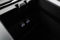 Toyota Prius Plug-in vaihtoauto