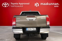 Toyota Hilux vaihtoauto