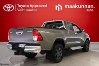 Toyota Hilux vaihtoauto