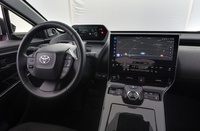 Toyota bZ4X vaihtoauto