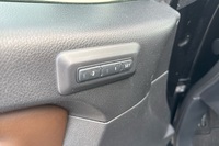 Nissan Titan vaihtoauto