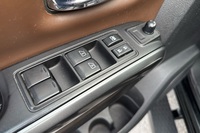 Nissan Titan vaihtoauto