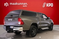 Toyota Hilux vaihtoauto