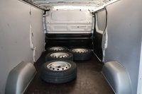 Opel Vivaro vaihtoauto