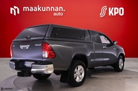 Toyota Hilux vaihtoauto