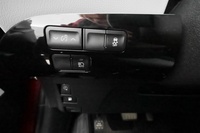 Toyota Prius Plug-in vaihtoauto