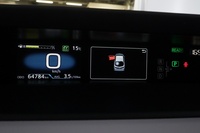 Toyota Prius Plug-in vaihtoauto