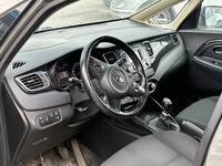 Kia Carens vaihtoauto