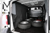 Opel Vivaro vaihtoauto