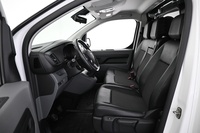 Opel Vivaro vaihtoauto