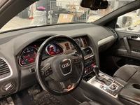 Audi Q7 vaihtoauto