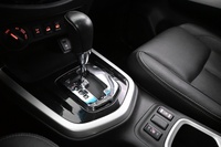 Nissan Navara vaihtoauto